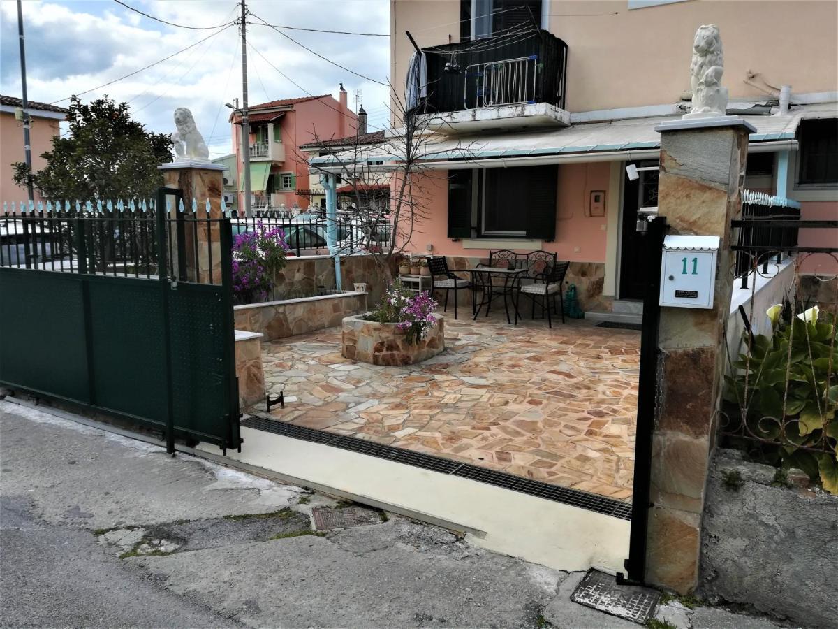 Zaira'S Little House Apartman Corfu  Kültér fotó